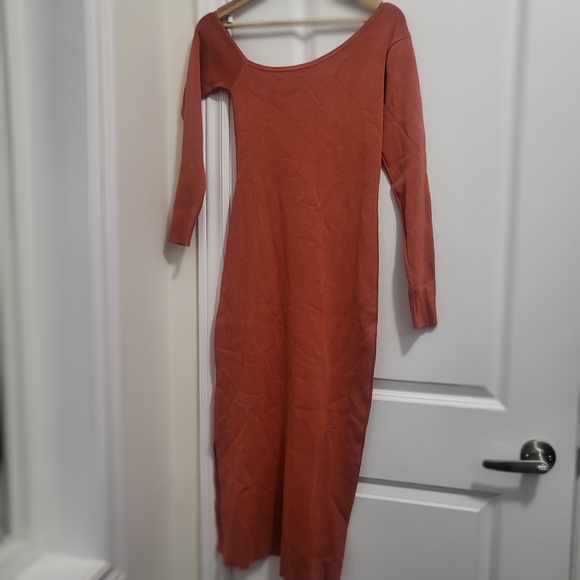 ☑️ SOLD ☑️ SHEIN Modely Asymmetrical Neck Slit Hem Sweater Dress in burnt orange - Picture 4 of 6